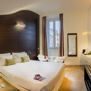 2* Hotel Navona