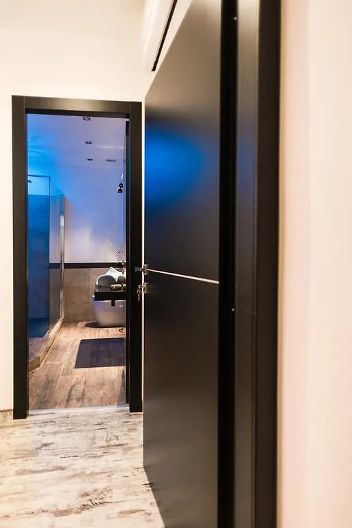 Trevi & Pantheon Luxury Rooms Roma Italia
